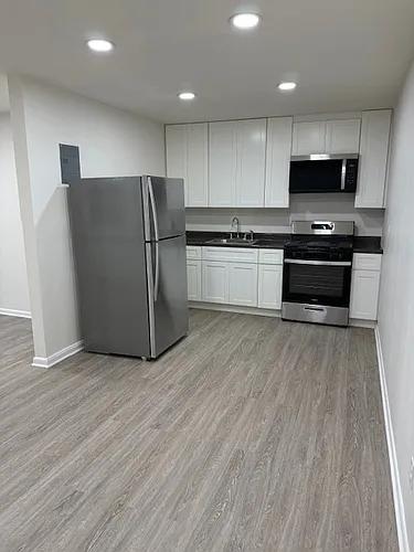 423 Avenue C Photo 1