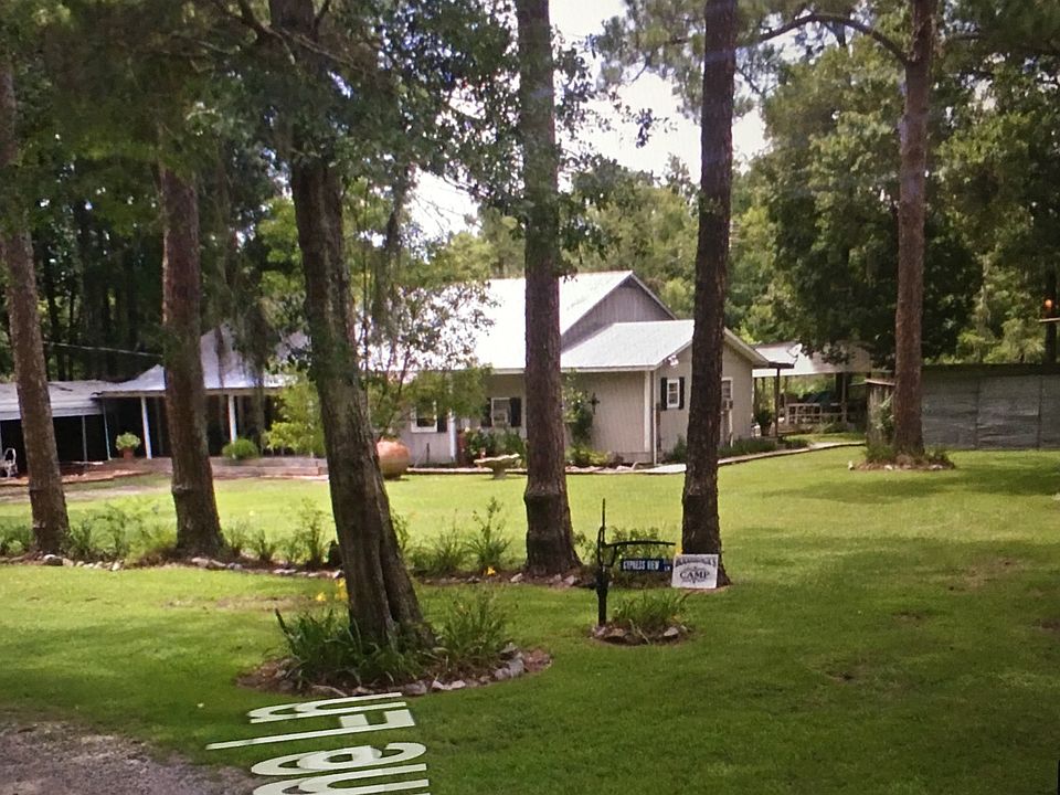 1st image of 138 Cypress Ln