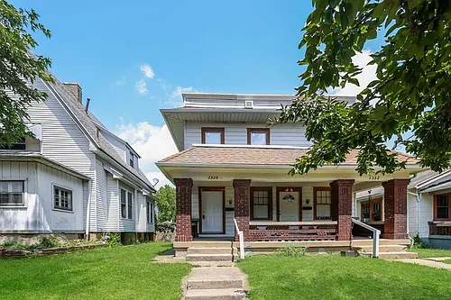 2322-2324 Eastview Ave Photo 1