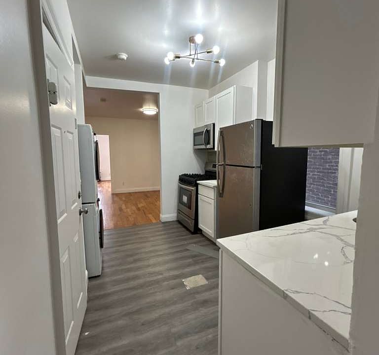 1st image of 5111-5113 Palisade Ave APT 22