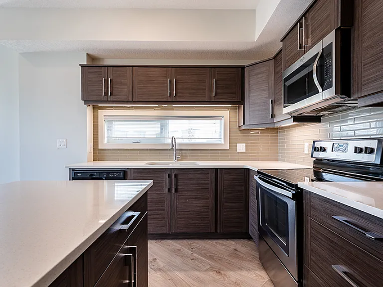 11189 Ellerslie Rd SW — Photo 1