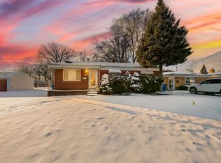 23873 Winifred Ave, Warren, MI 48091