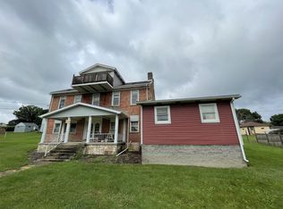 1758 Jefferson Ave #C, Washington, PA 15301