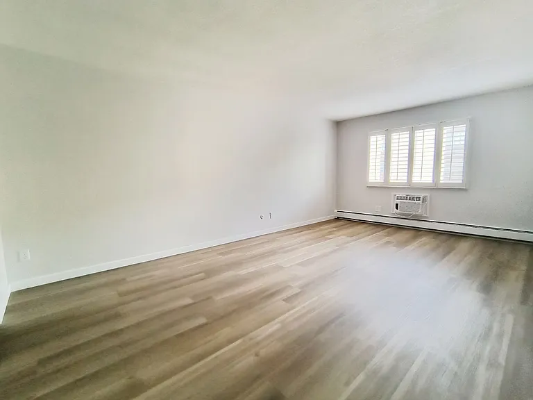 6960 E Girard Ave #404 — Photo 9