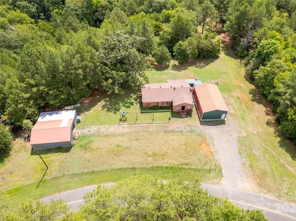 1109 McGill Rd, Smyrna, SC 29743