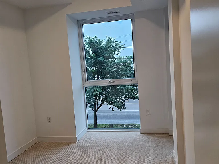 2782 Barton St E #105 — Photo 8