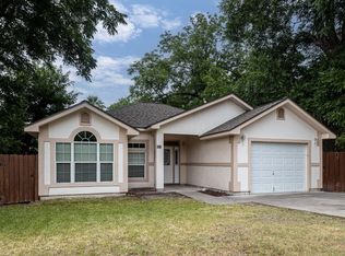 201 Elises Cir, Del Rio, TX 78840