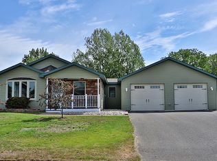 19 Louisiana Ave, Plattsburgh, NY 12903