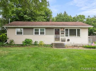 3382 30th St SW, Grandville, MI