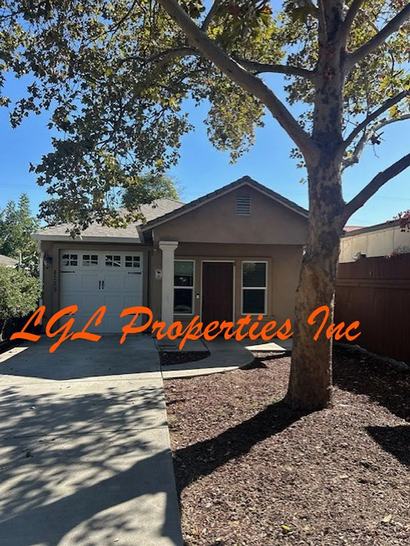 3 bed, 2.0 bath, 1445 sqft, $2,650 — Photo 1