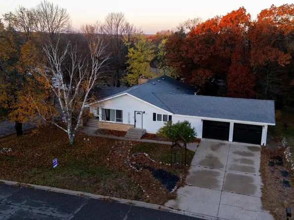 1624 Graydon Ave, Brainerd, MN 56401