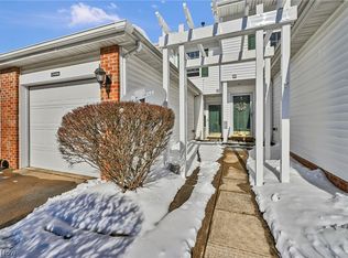 15496 Shaleside Ct, Cleveland, OH 44130