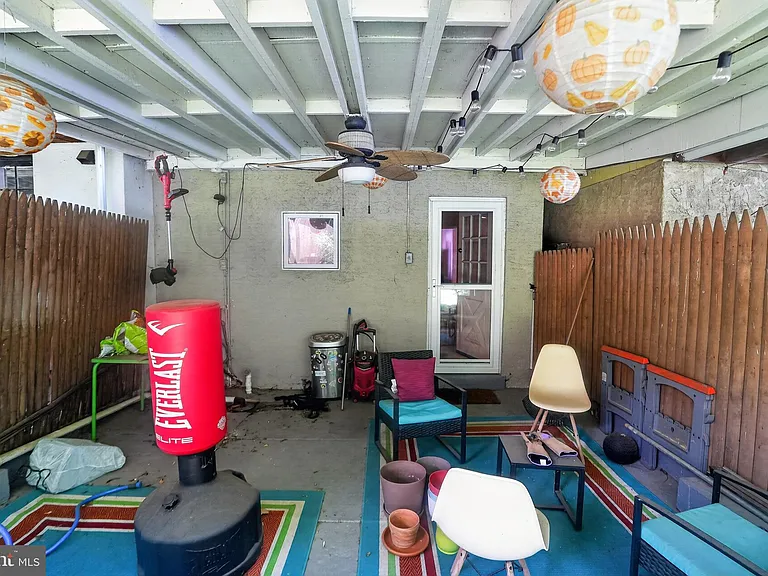 4739 Smick St — Photo 29