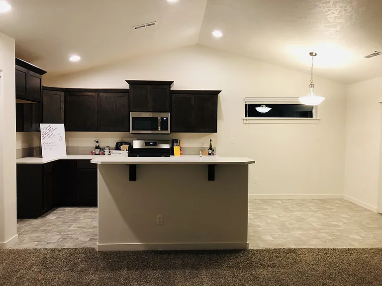 kitchen, dining room and counter bar