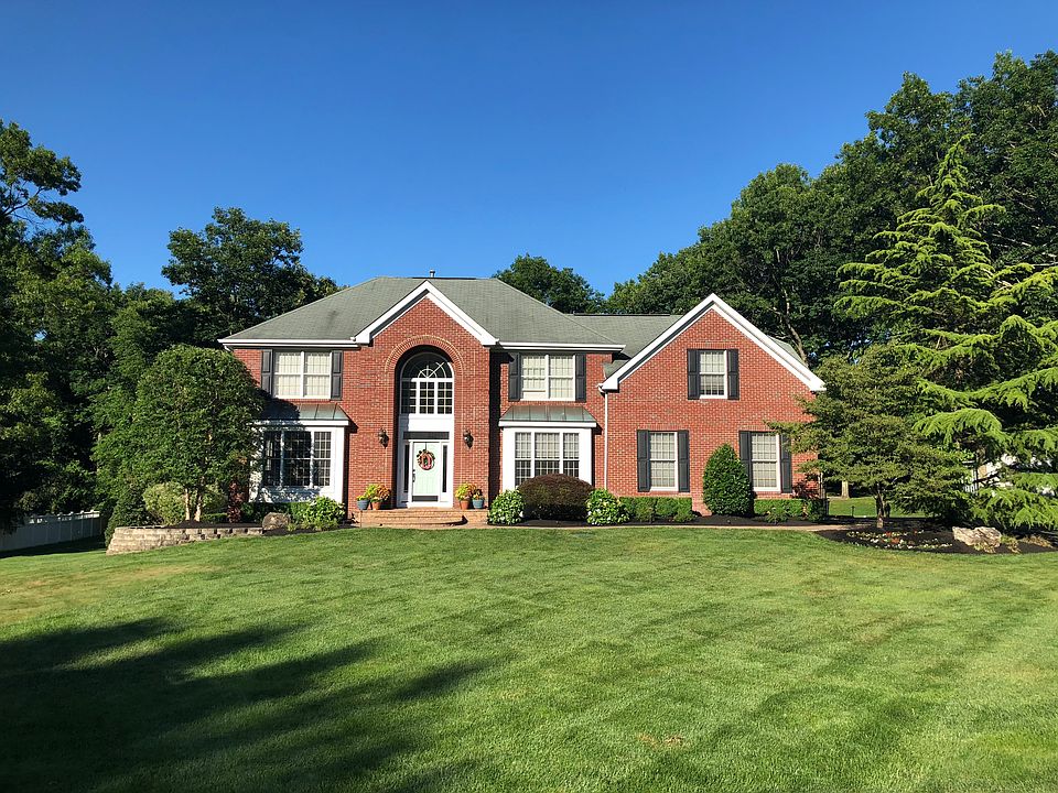 16 Cloverhill Ln, Freehold, NJ 07728 Zillow