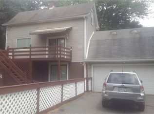 731 Glenside St, Pittsburgh, PA 15214