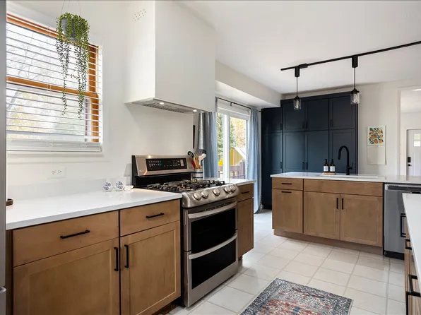 (undisclosed Address), Grand Rapids, MI 49525