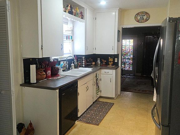 5th image of 6427 Pinehurst Dr