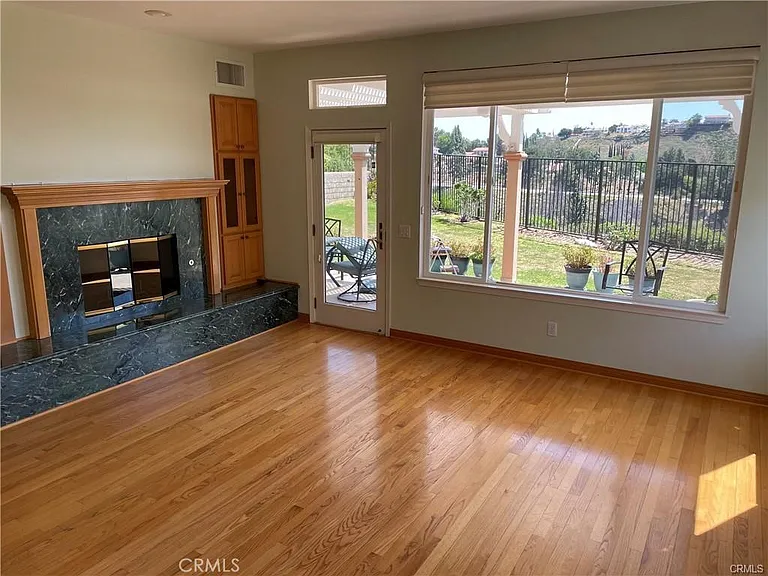 11736 Mariposa Bay Ln — Photo 4