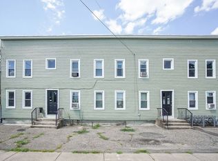 34 Joy St APT 2R, Ludlow, MA 01056
