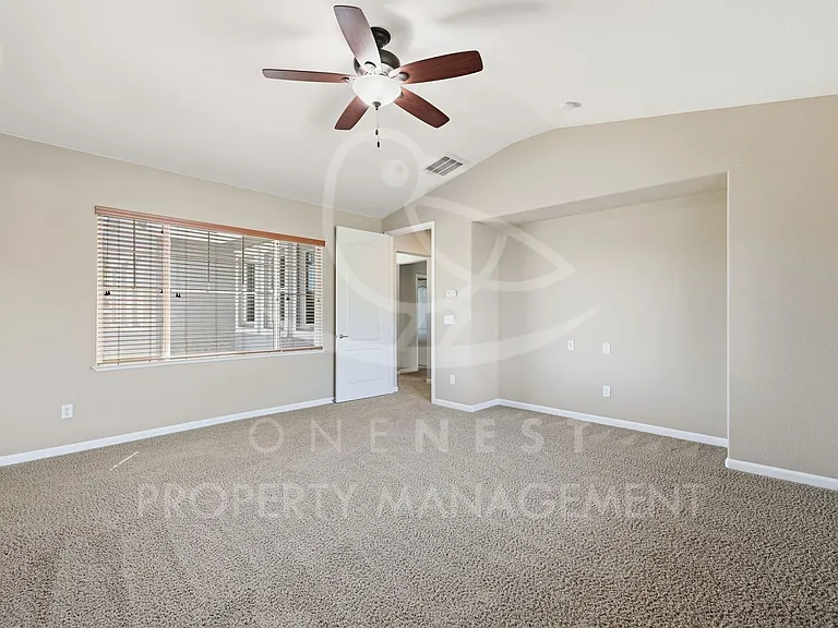 2127 Ranch View Dr — Photo 28