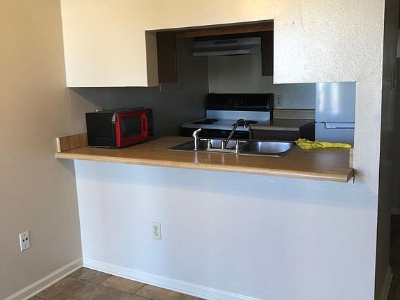 3rd image of 1984 Brightside Dr APT 218