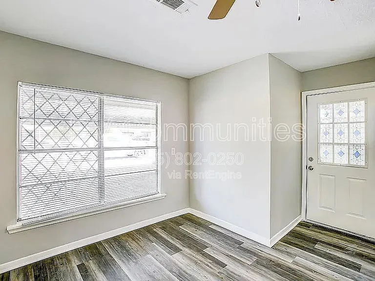 1118 Madison Ave — Photo 12