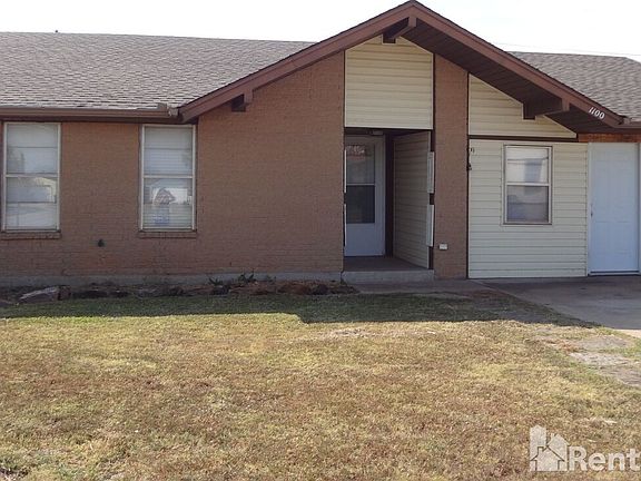 3rd image of 1100 SW 103rd St