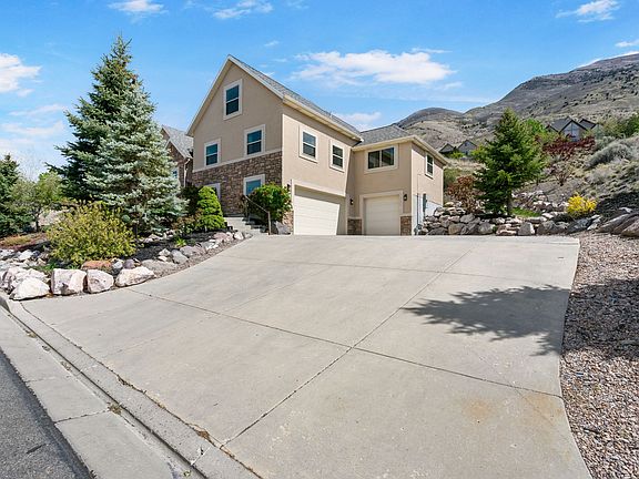 4th image of 9476 N Avanyu Dr