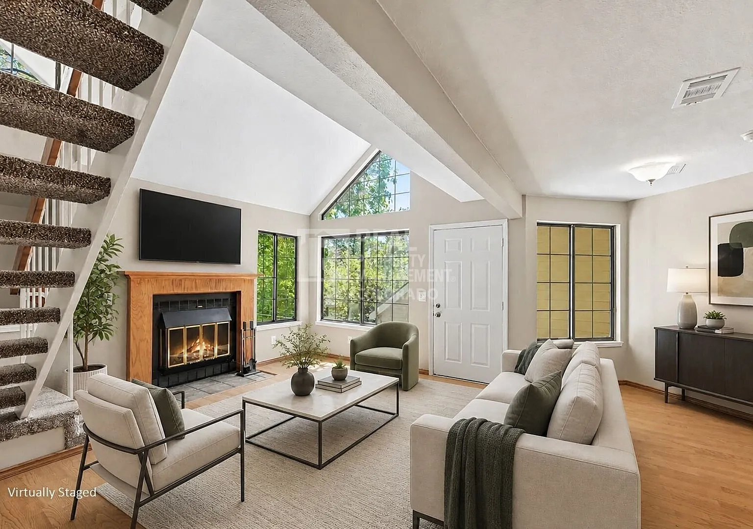 Updated Denver Townhome with Office, Fireplace & Garage - 4820 E Kentucky Ave Unit E, Denver, CO — Photo 1