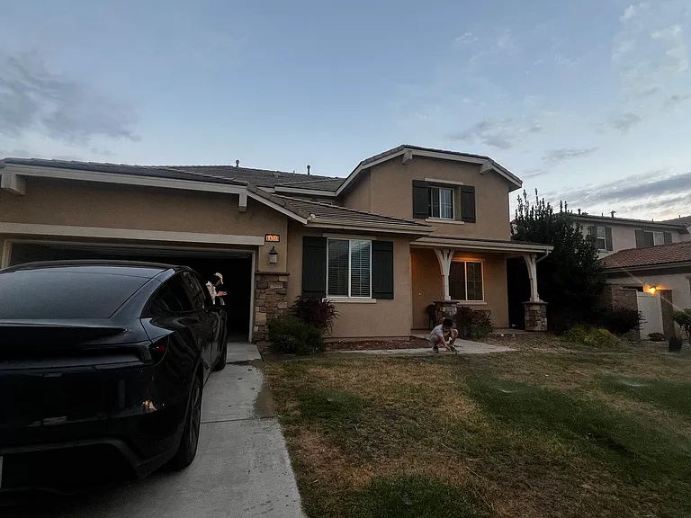 13223 Stanton Dr — Photo 1