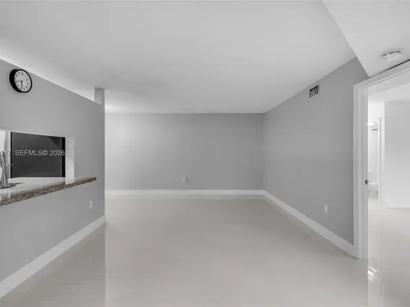 15665 SW 74th Circle Dr APT 5, Miami, FL 33193