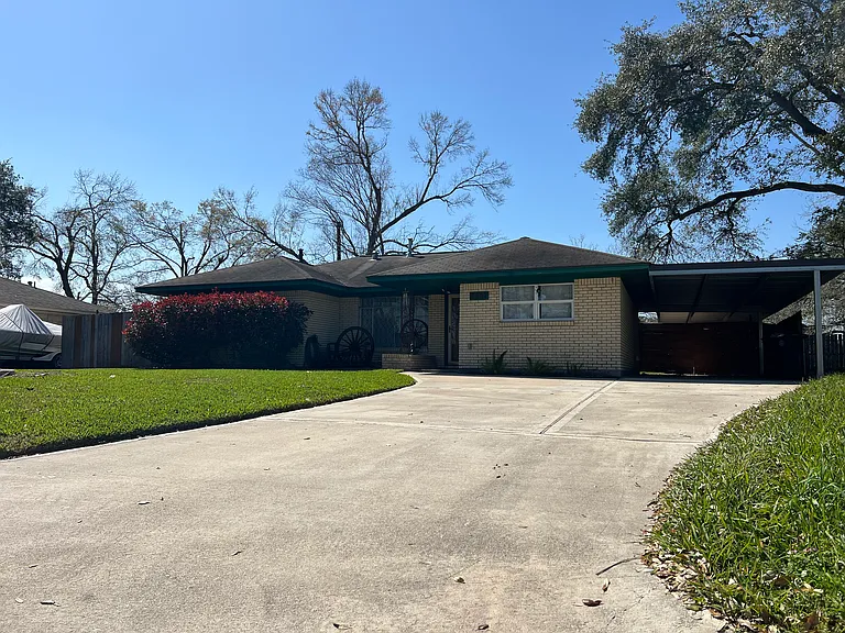 Moonstone Cir — Photo 20