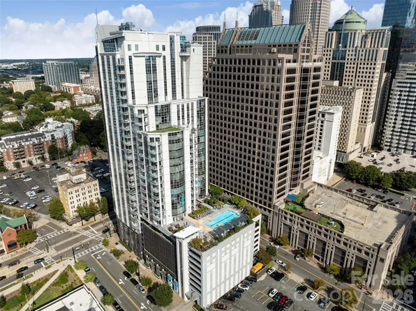 333 W Trade St Unit 1301, Charlotte, NC 28202