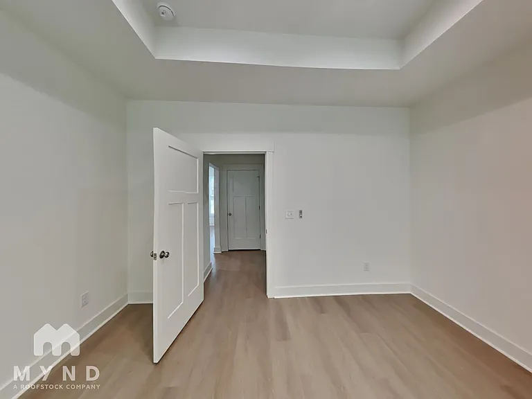 501 Everette St — Photo 10