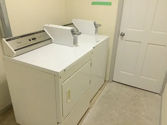 Rented by Uptown Flats LLC | media 9