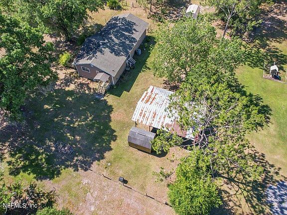 3rd image of 10101 GROVER Lane