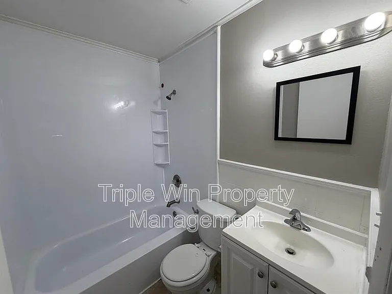 762 Del Marco Dr — Photo 20
