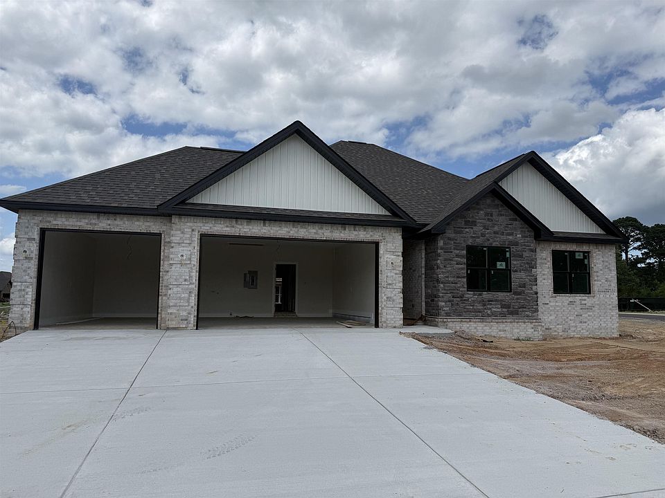 1st image of 155 Riverstone Loop