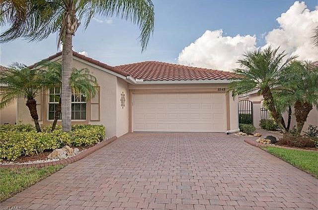 1st image of 8848 Cascades Isle Blvd
