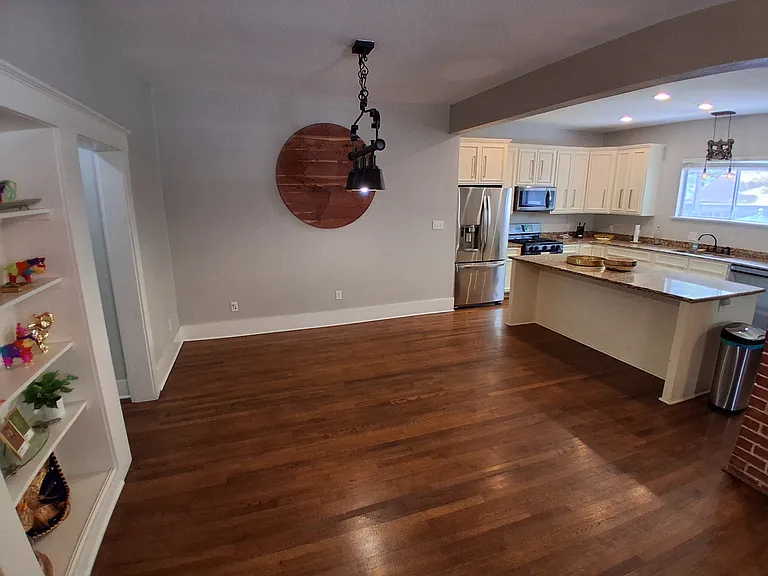 619 Cedar St — Photo 11