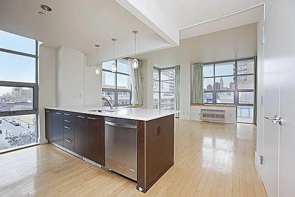 Rented by Nest Seekers International | media 25