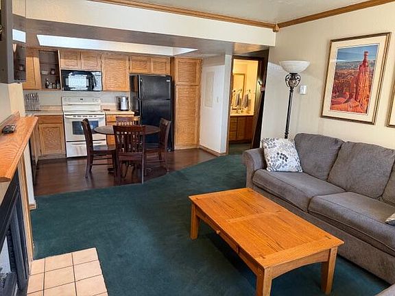 3rd image of 150 W Ridge View St #219