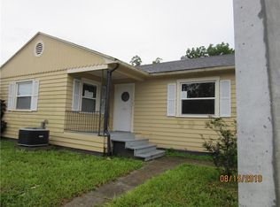 407 N Church Ave, Mulberry, FL 33860