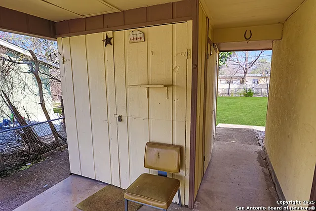 215 Birchwood Dr — Photo 13