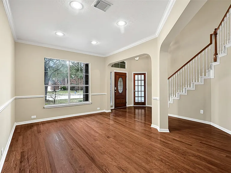 21327 Pennshore Ln — Photo 4