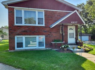 6837 W 179th Pl #A, Tinley Park, IL 60477