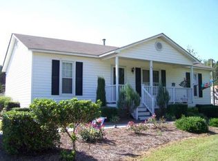 42 Pebblestone Ln, Dunn, NC 28334