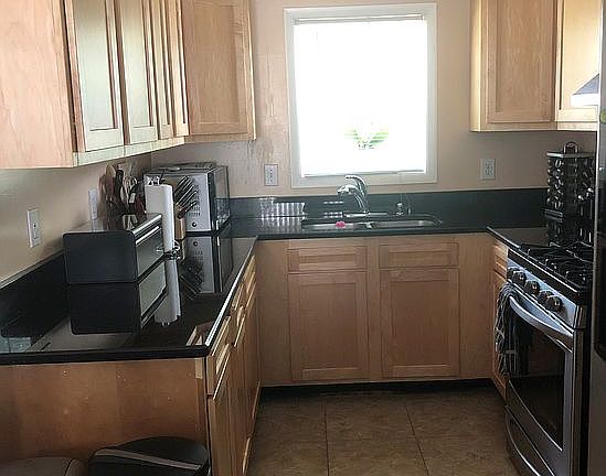 2nd image of 15 Greenburgh Commons Way