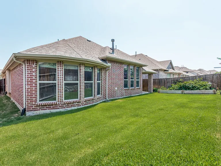 2364 Mare Rd — Photo 23